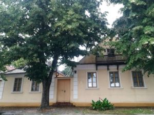 Read more about the article Povratak u školske dane: Zmajev muzej u Sremskoj Kamenici